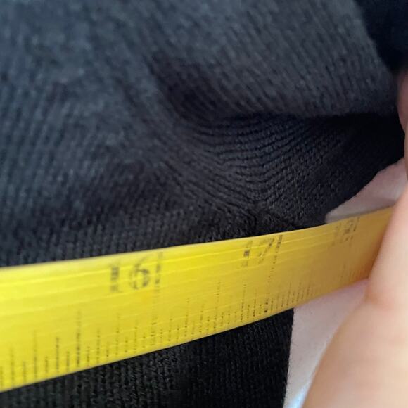 SOLD OUTTT - Picture 6 of 7